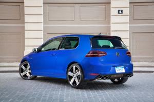 Volkswagen Golf R 3-Door 2015 года